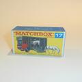 Matchbox Lesney 17e AEC Horse Box Repro F style Box