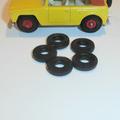 Matchbox Lesney 1-75 18e Field Car Custom Tires set of 5 Tyres Pack #108